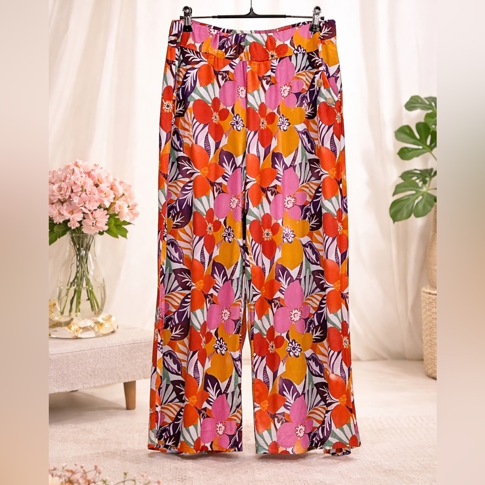 Robert Louis Multicolor Floral Wide-Leg Pants‎